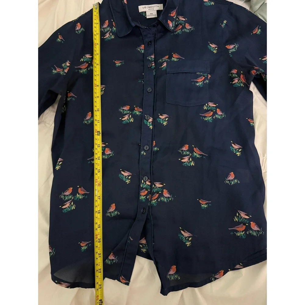 Liz Claiborne Button Front Womens Sz PS Petites Navy Bird Print Long Sleeve Top